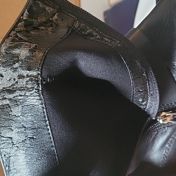 Guess Girton Black Boots with Gold Buckles 6.5 M - Picture 10 of 10